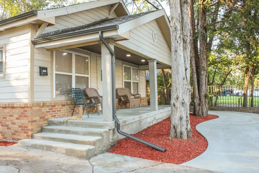 1527 N Spruce St, Wichita, KS 67214 - #2