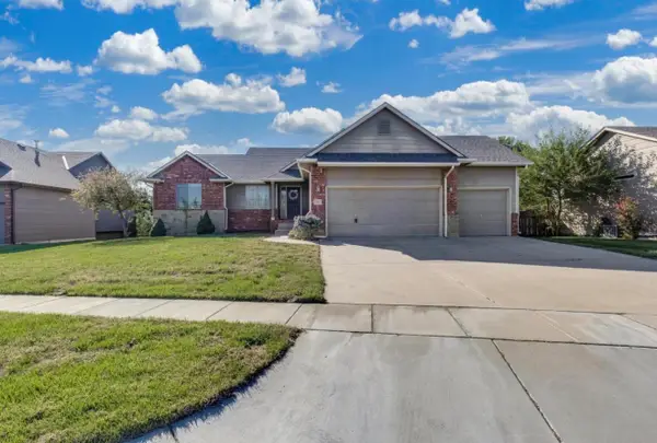3817 N Rutgers St, Maize, KS 67101