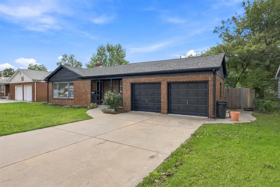 5929 E Bayley St, Wichita, KS 67218 - #2