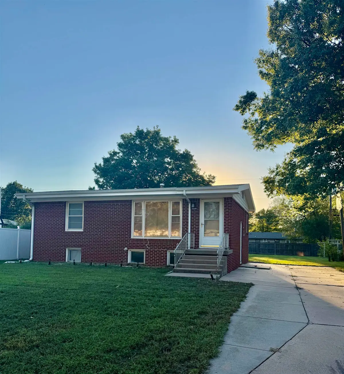 1017 S Poplar, Newton, KS 67114 - #1