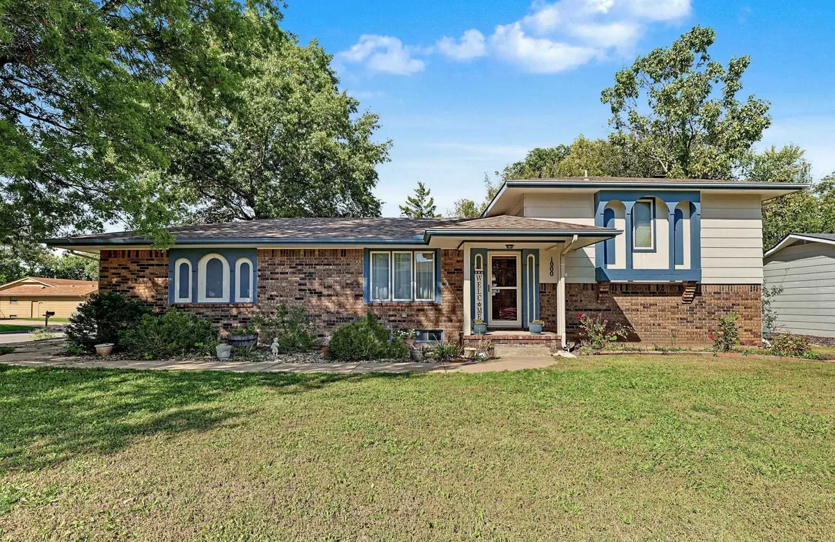 1000 E Market, Derby, KS 67037 - #1
