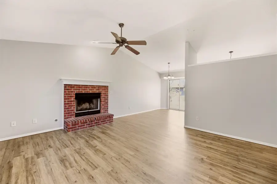 1610 E Summerwood, Goddard, KS 67052 - #2