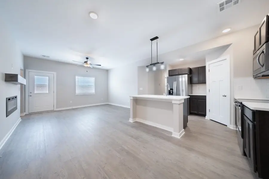 11884 W Wildwood St #100, Wichita, KS 67215 - #3