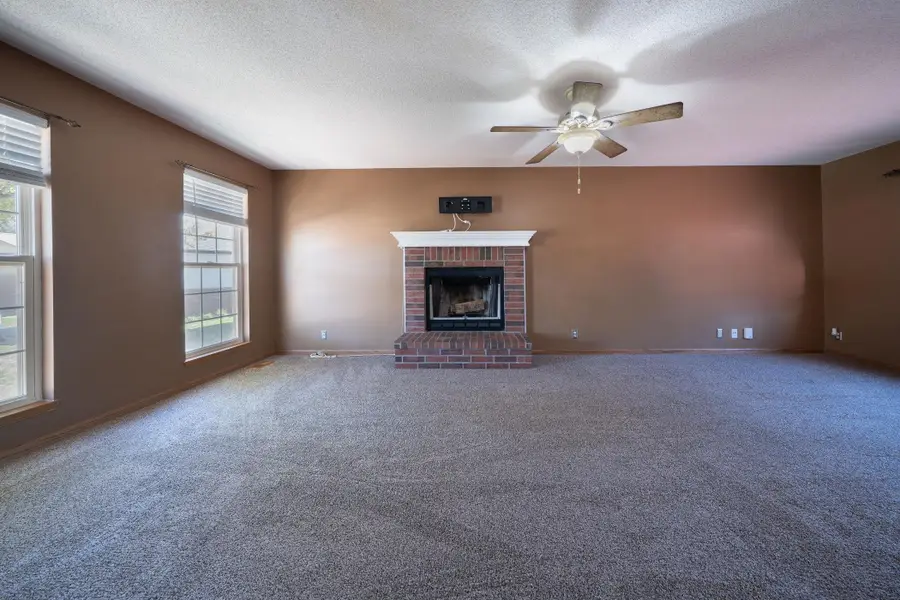 10629 W Harvest Ct, Wichita, KS 67212 - #3