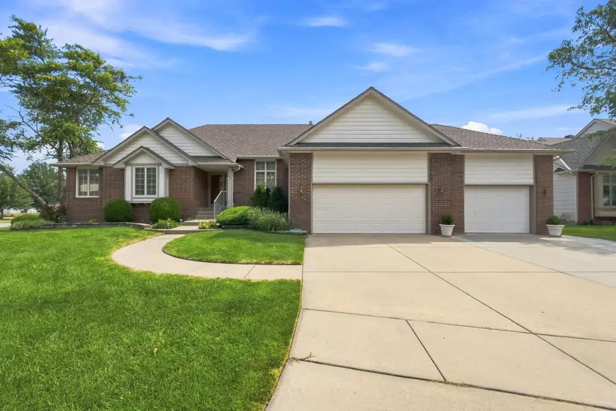 2309 N Keith Ct, Wichita, KS 67205 - #2