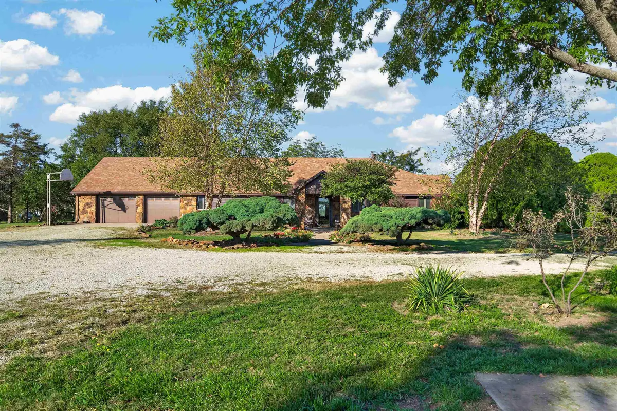 15903 SW 140th St, Rose Hill, KS 67133 - #1