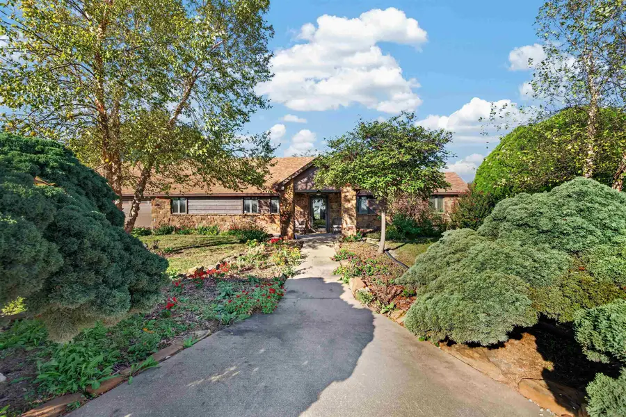 15903 SW 140th St, Rose Hill, KS 67133 - #2