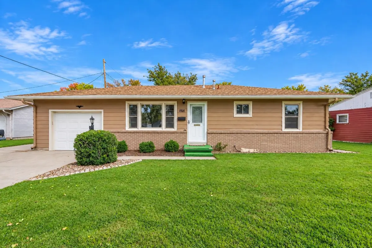1501 Beach St, Salina, KS 67401 - #1