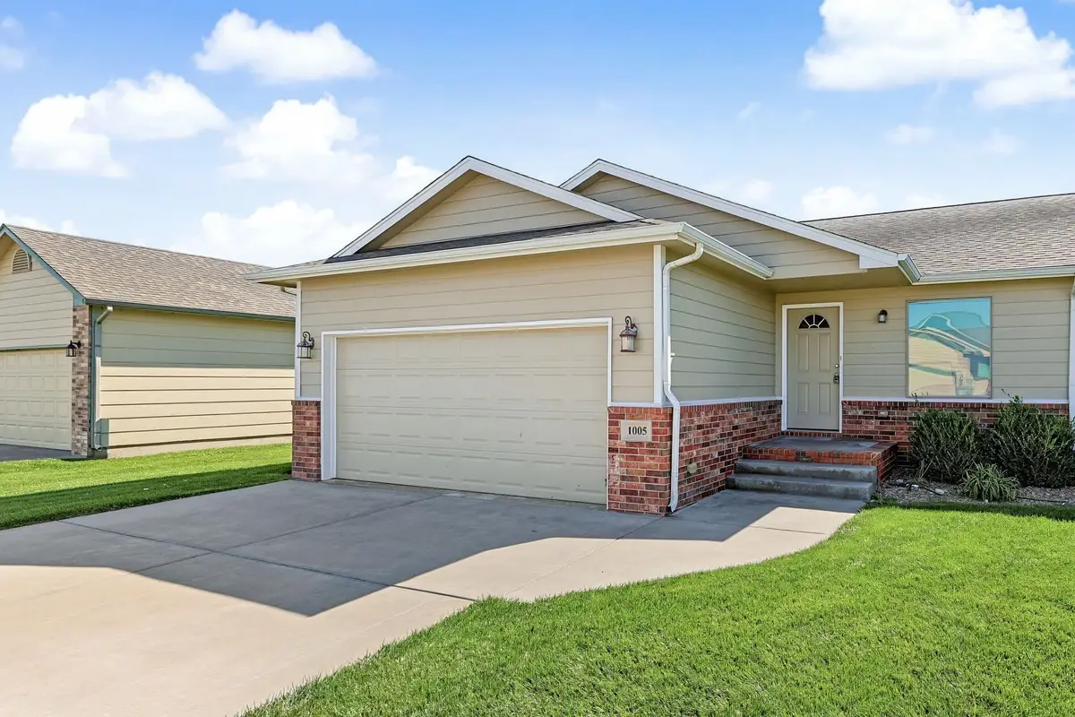 1005 Silverado Ct, Clearwater, KS 67026 - #1