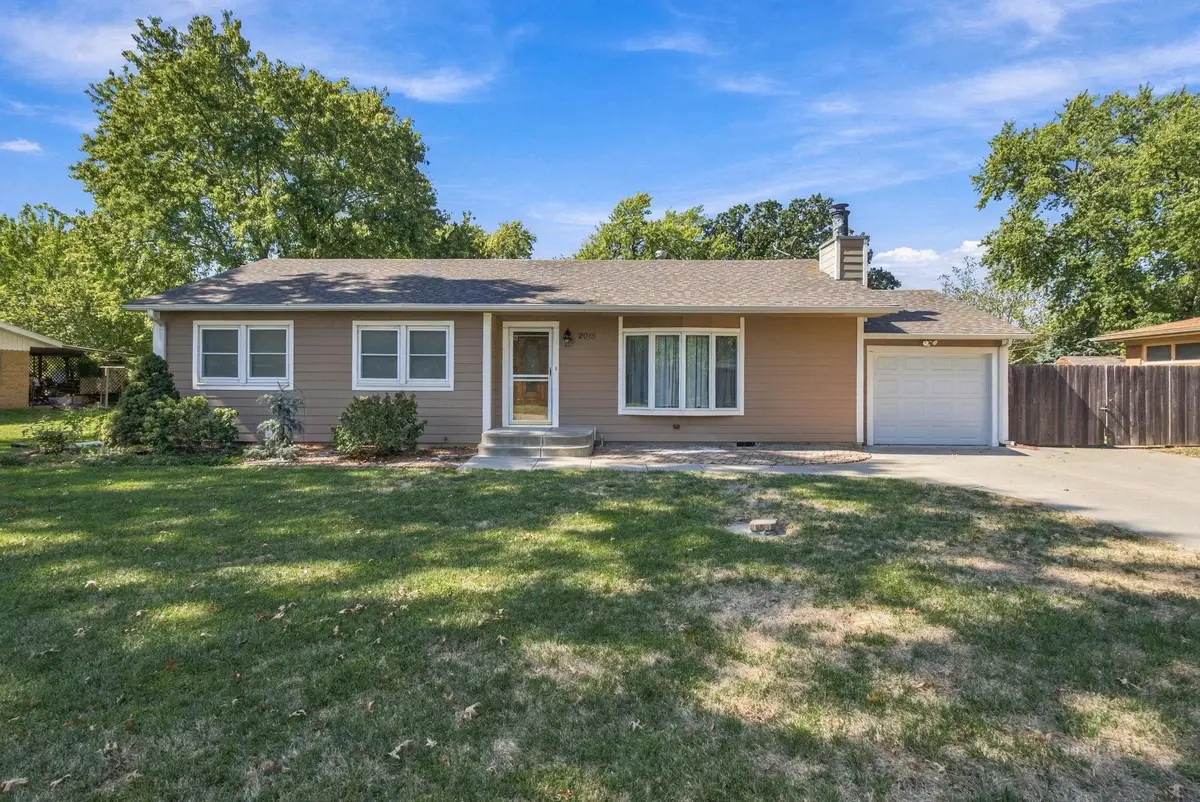 2015 Terrace Dr, Newton, KS 67114 - #1