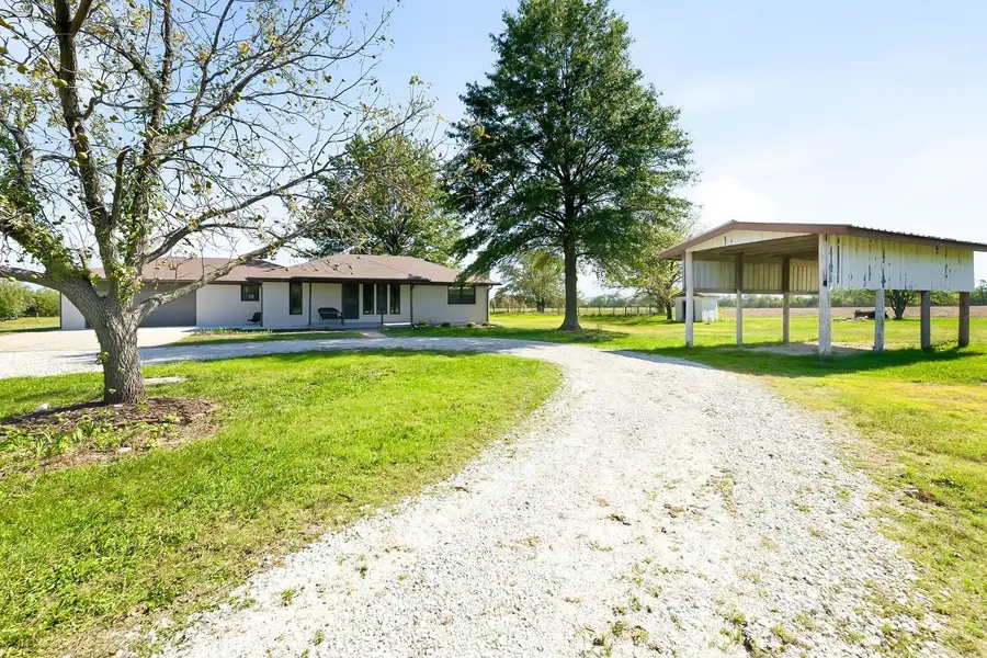 10237 SW 15th St., Towanda, KS 67144 - #2