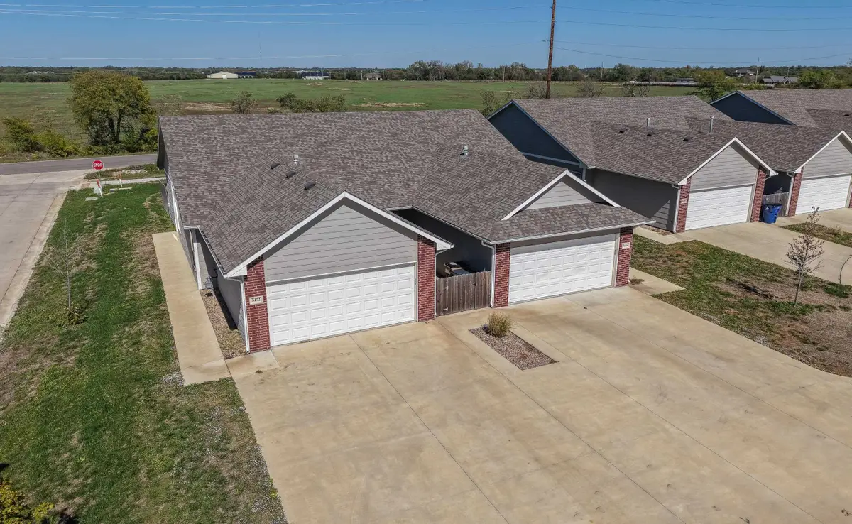 5472 E Colburn St, Bel Aire, KS 67220 - #1