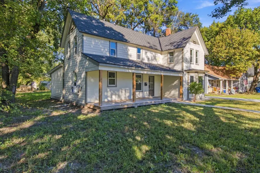 209 N Oak, Whitewater, KS 67154 - #3