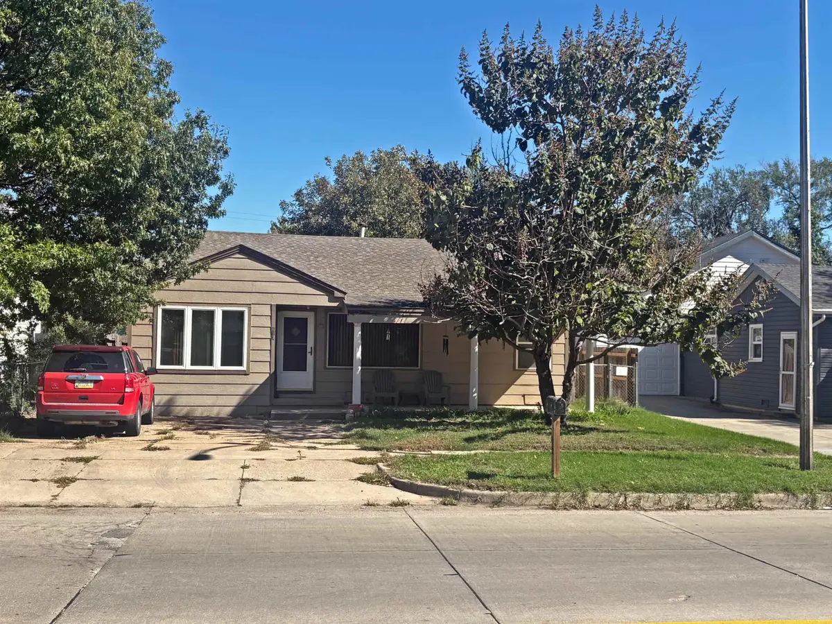 612 S Edwards, Wichita, KS 67213 - #1