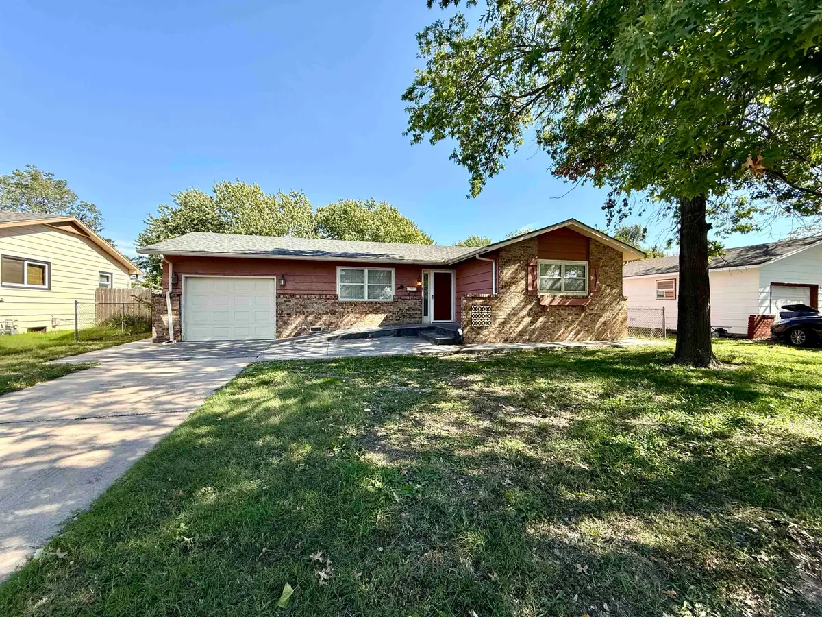 2760 S Bennett, Wichita, KS 67217 - #1