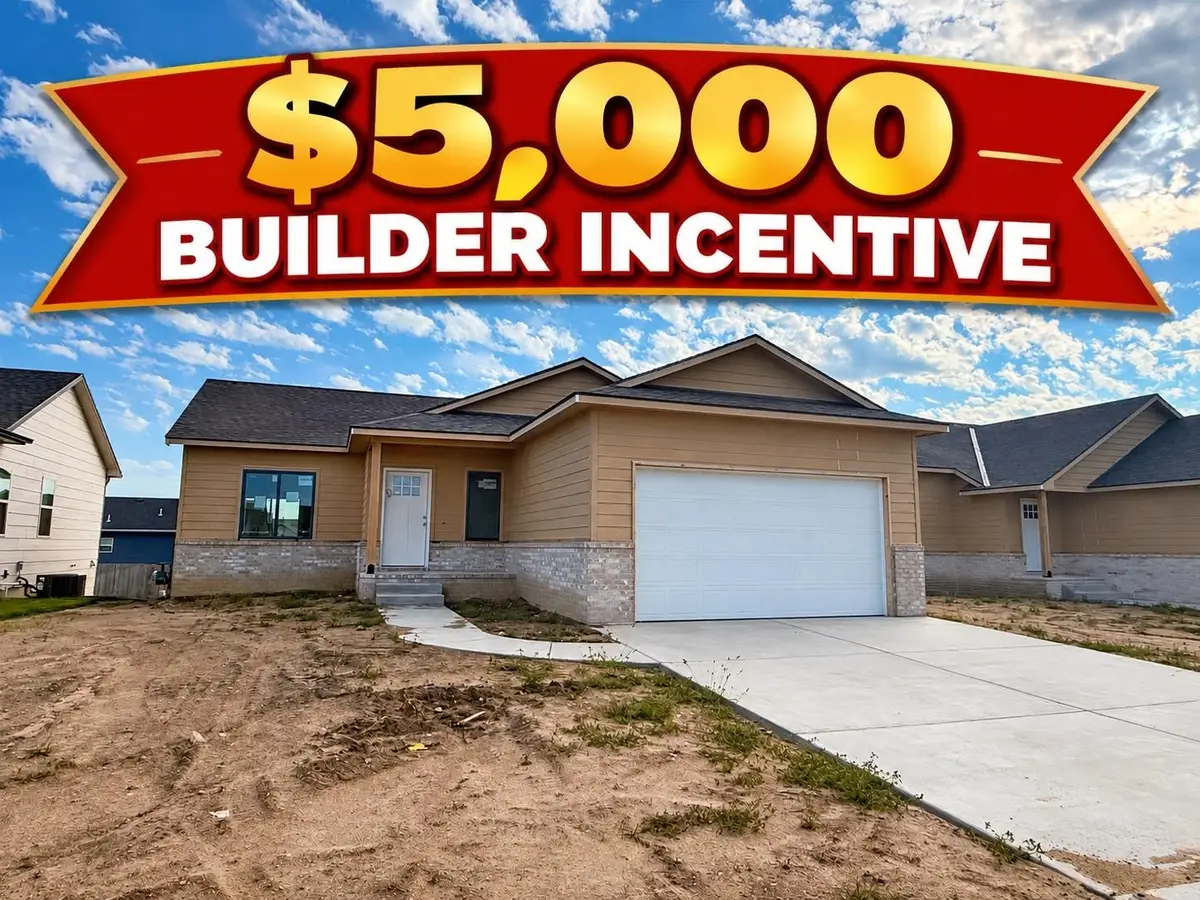 5049 N Toben Ct, Bel Aire, KS 67226-1341 - #1