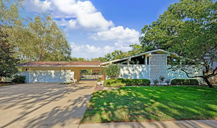 660 N Armour St, Wichita, KS 67206 - #2
