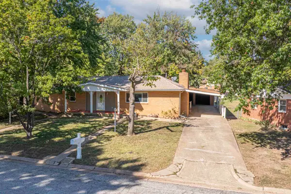 224 Greenway, Arkansas City, KS 67005