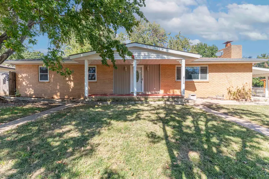 224 Greenway, Arkansas City, KS 67005 - #2