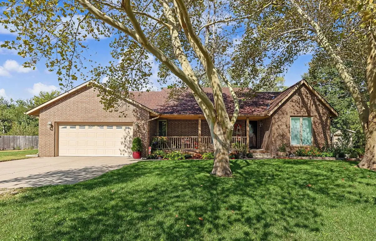 1516 E Rose Lane, Andover, KS 67002 - #1