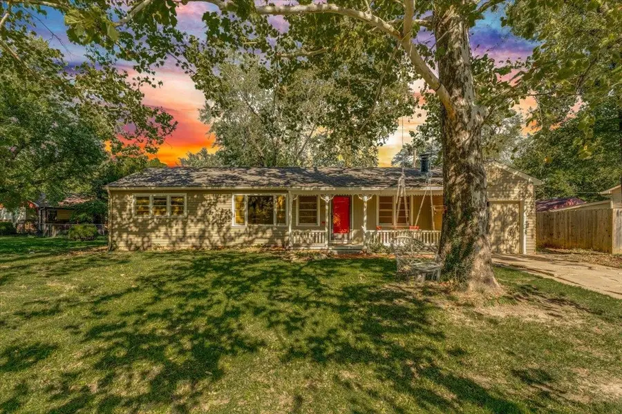 2258 S Old Manor, Wichita, KS 67218 - #2