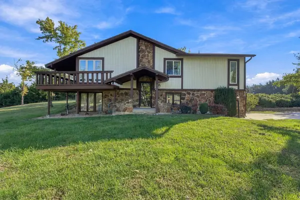 4918 SW Cliff, Towanda, KS 67144