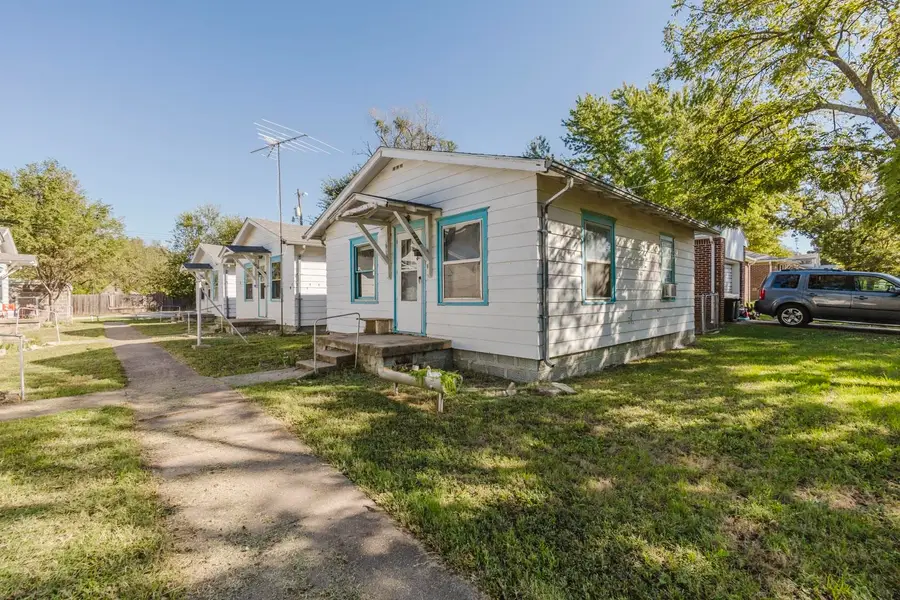1306 Olive, Winfield, KS 67156 - #2