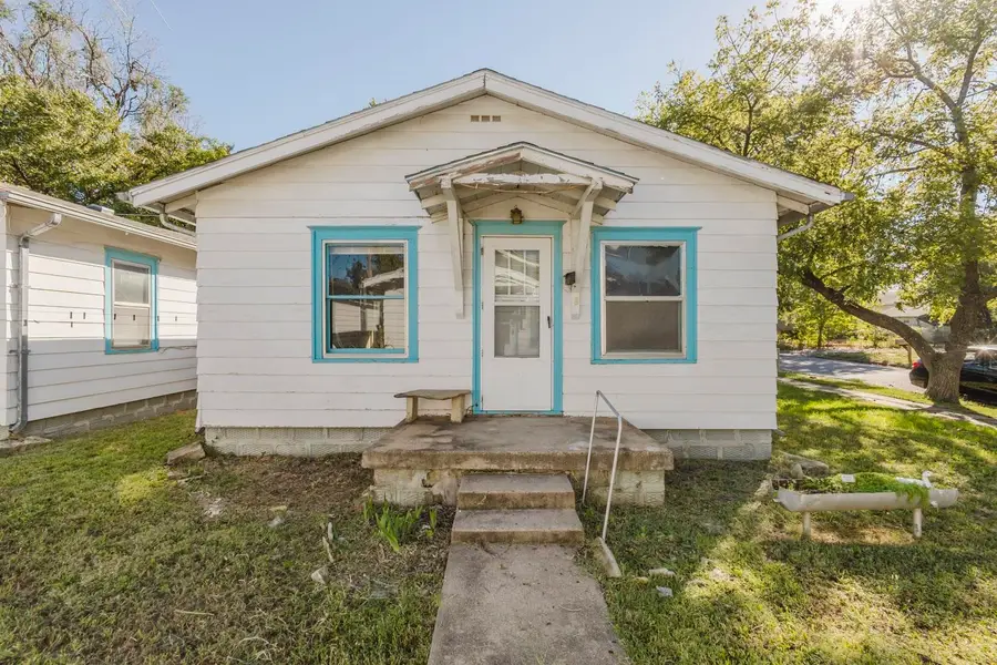 1306 Olive, Winfield, KS 67156 - #3
