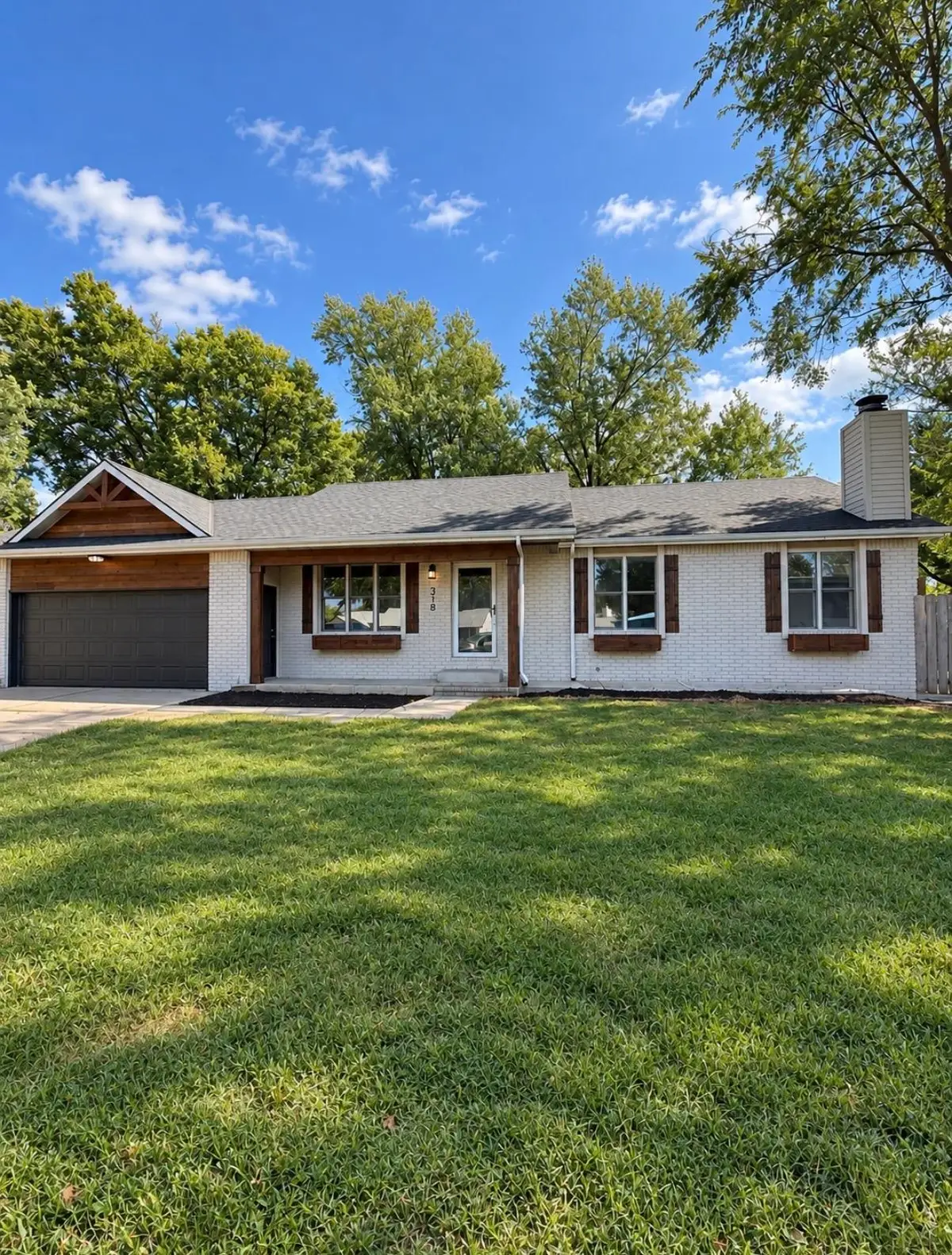 318 N Countryside Ct S, Andover, KS 67002 - #1