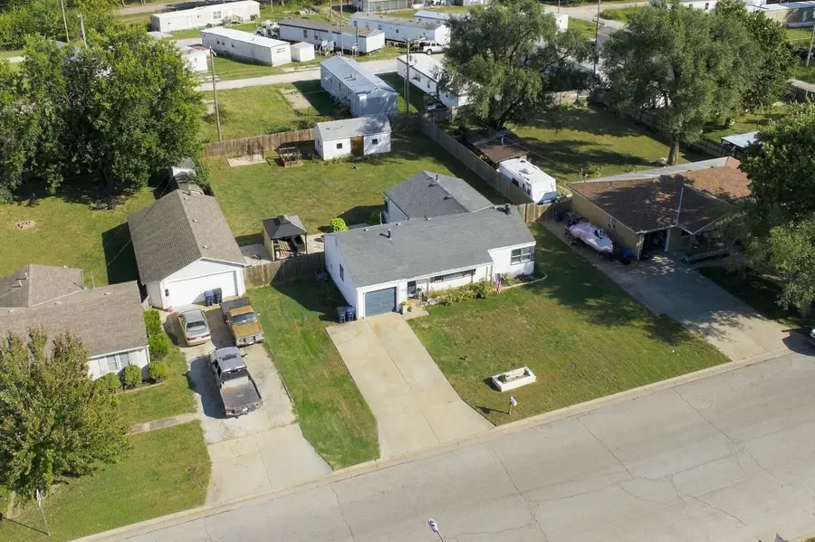 1106 N Taylor, El Dorado, KS 67042 - #2