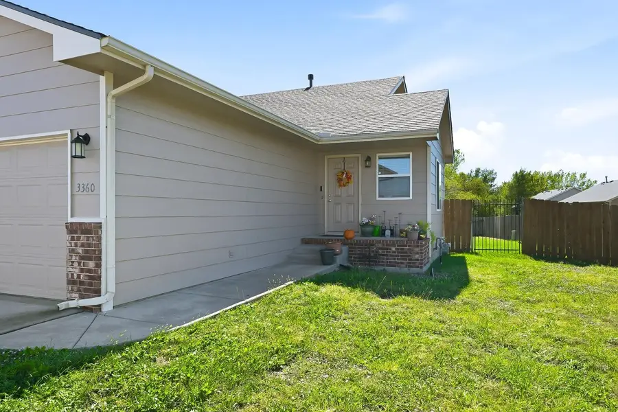 3360 N Governeour Cir, Wichita, KS 67226 - #2