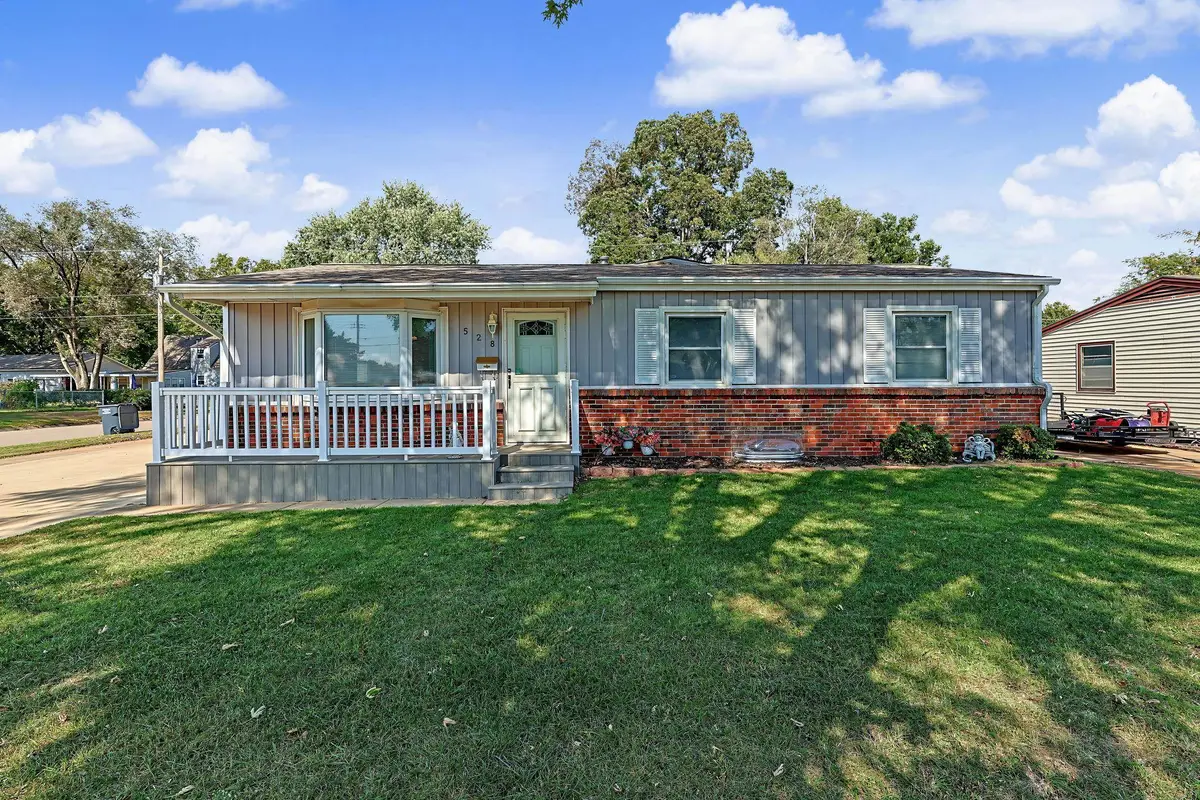 528 W 7th St, Haysville, KS 67060 - #1