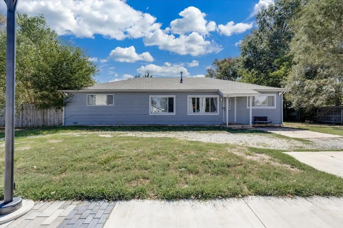 421 E Academy, Maize, KS 67101 - #1