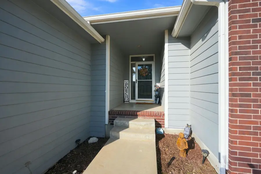 2419 S Westgate, Wichita, KS 67215 - #2