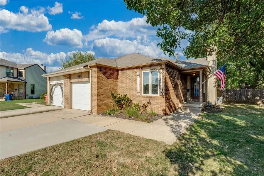 1114 S Capri Lane, Wichita, KS 67207 - #3