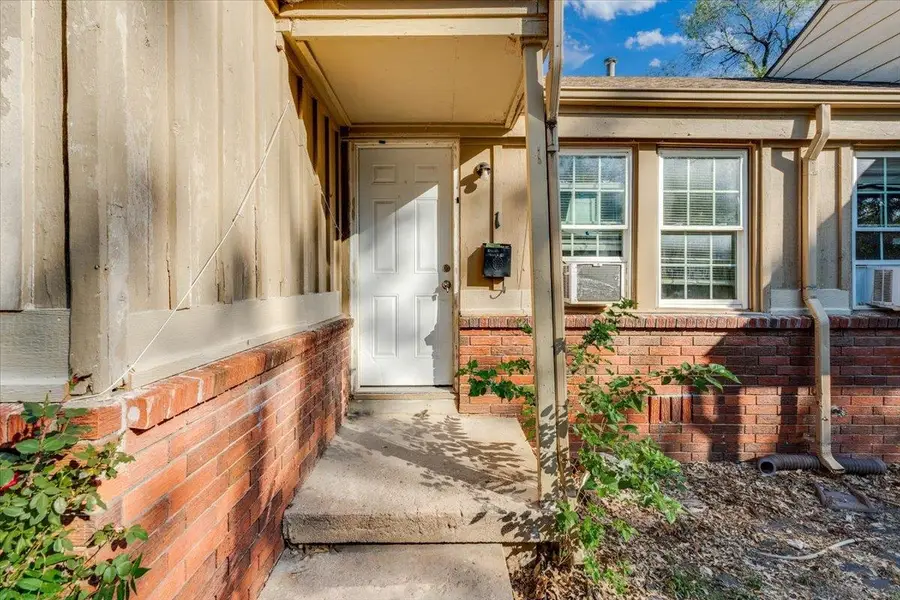 1512 S Pattie, Wichita, KS 67211 - #3