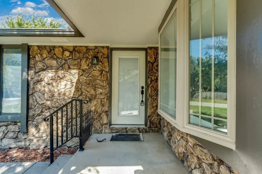 630 N Oak Forest Ln, Derby, KS 67037 - #3