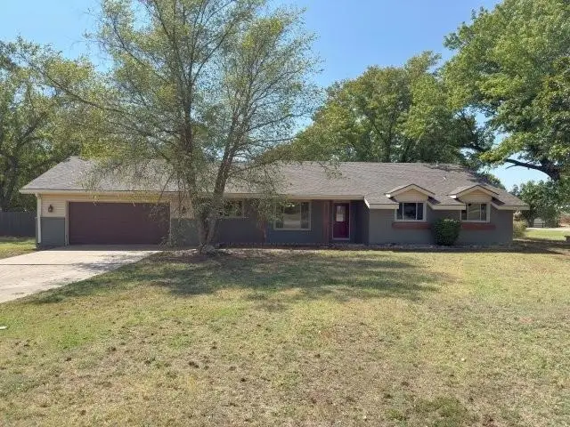 1 Lakewynds Dr., Arkansas City, KS 67005 - #2