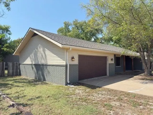 1 Lakewynds Dr., Arkansas City, KS 67005 - #3