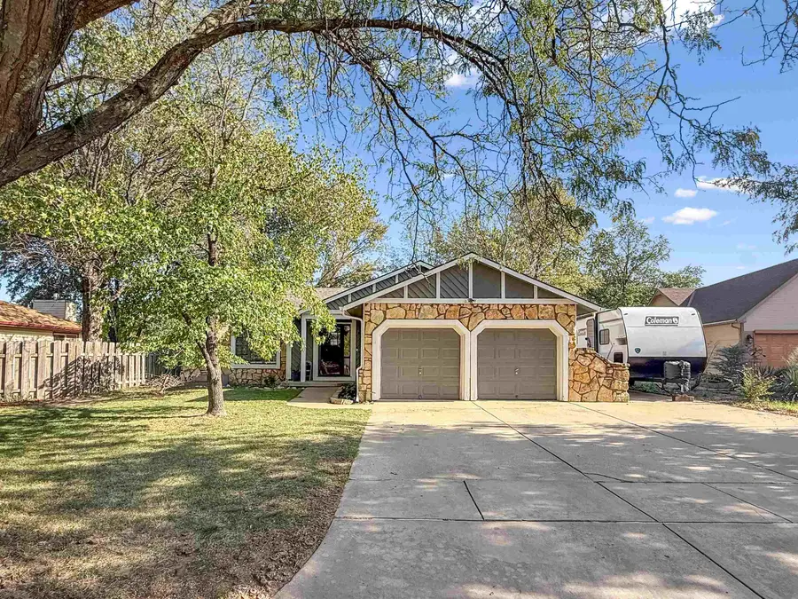 249 N Willo Esque Ct, Wichita, KS 67212 - #3