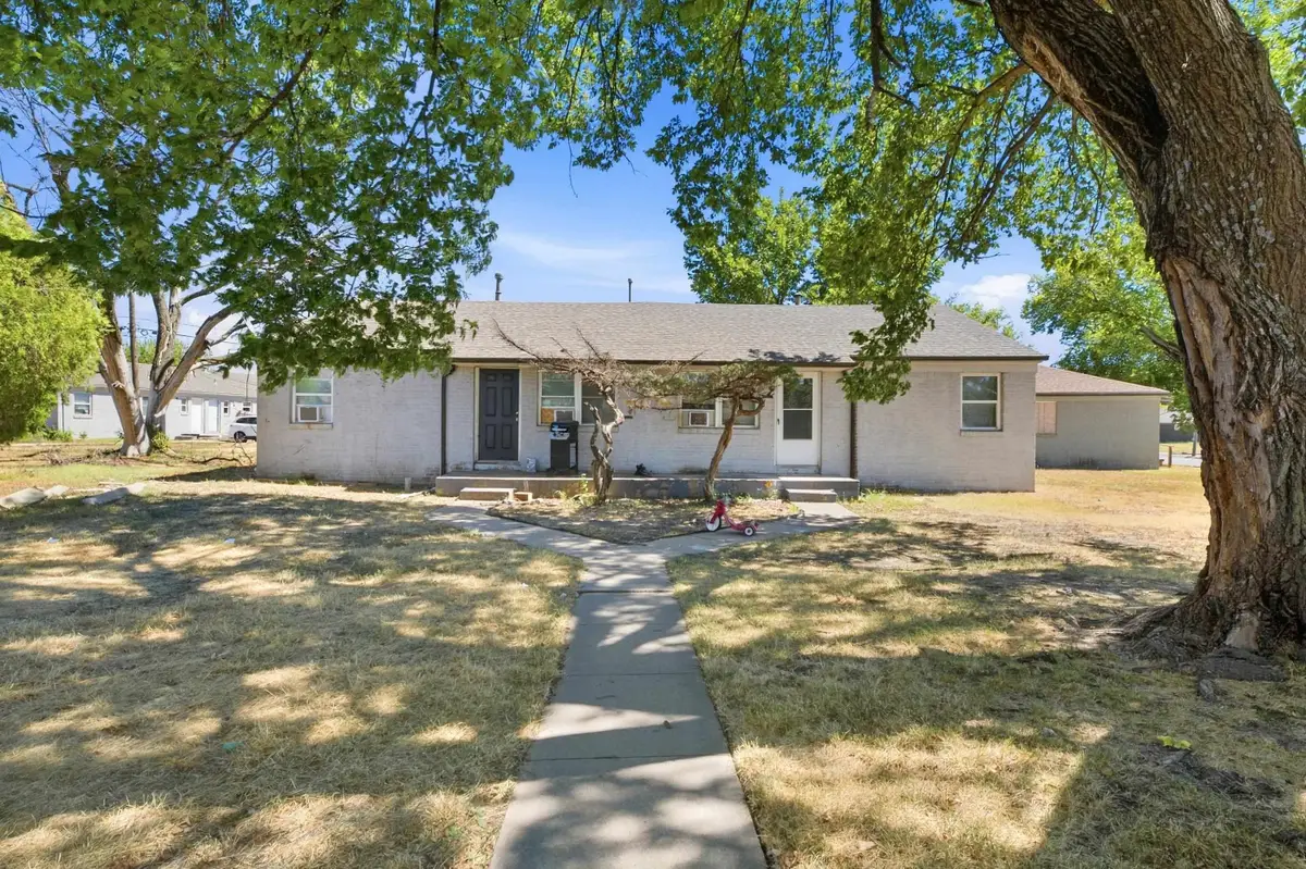 6514-6516 E Cottonwood Lane, Wichita, KS 67207 - #1