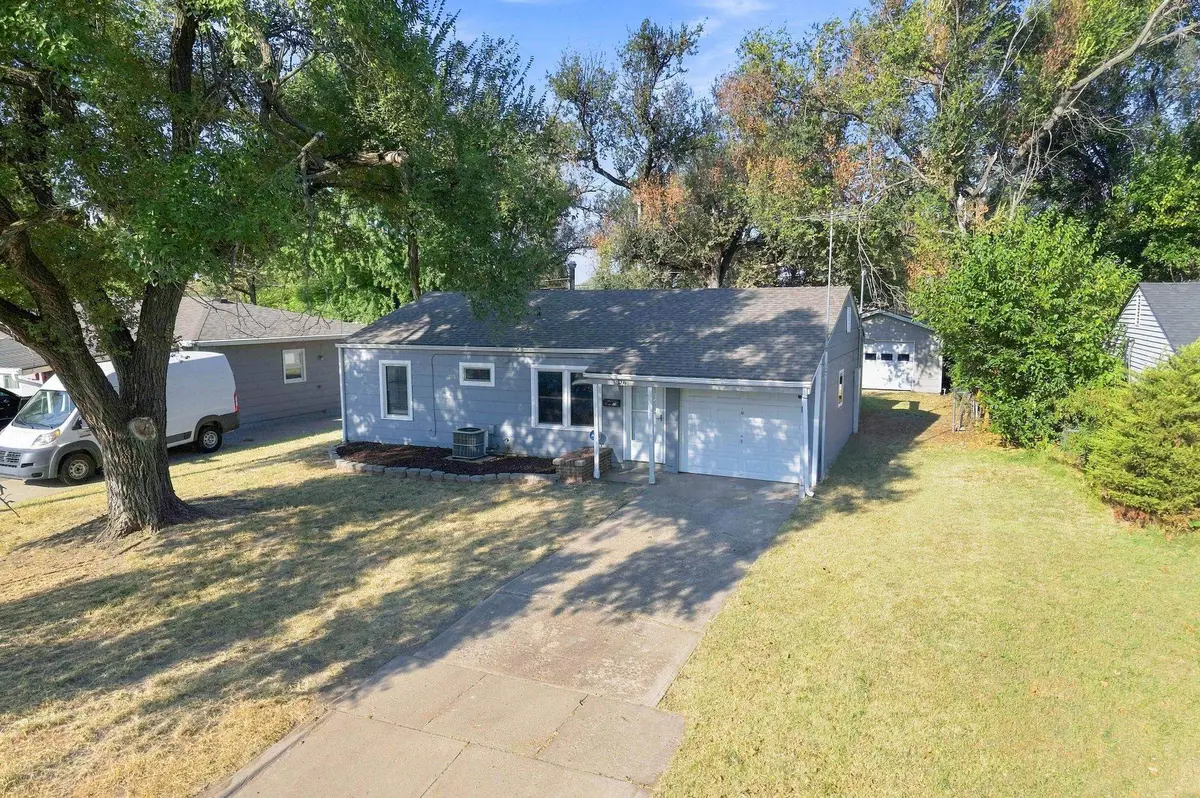 3427 S Everett Ave, Wichita, KS 67217 - #1