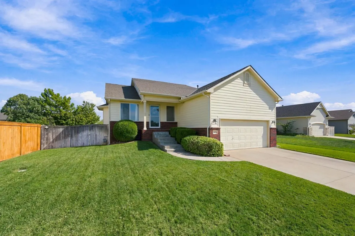 2422 N Woodridge, Wichita, KS 67226 - #1