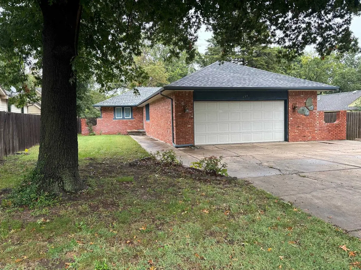 134 S Westfield, Wichita, KS 67209 - #1
