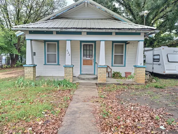 622 Elm, Burden, KS 67019