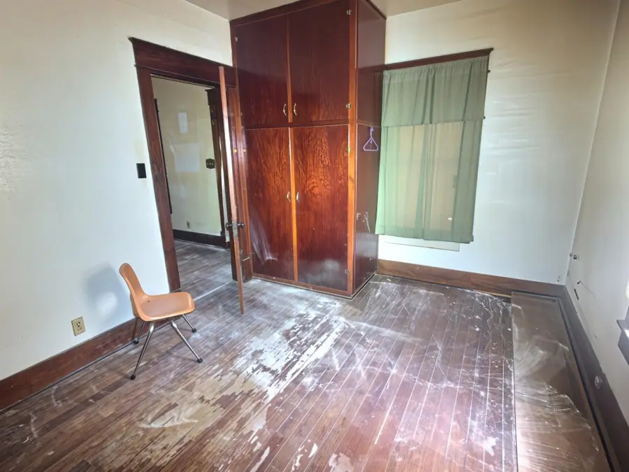 622 Elm, Burden, KS 67019 - #3