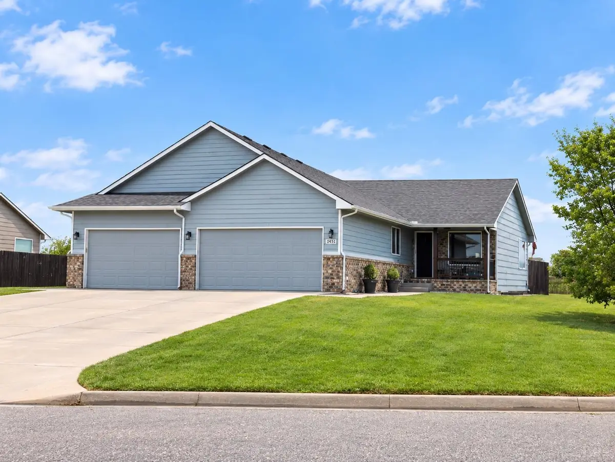 2452-2454 E Quivira St, Kechi, KS 67067 - #1