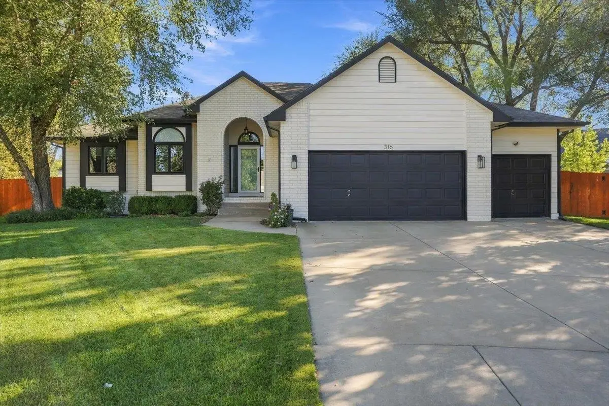 316 Pinecrest Pl, Andover, KS 67002 - #1