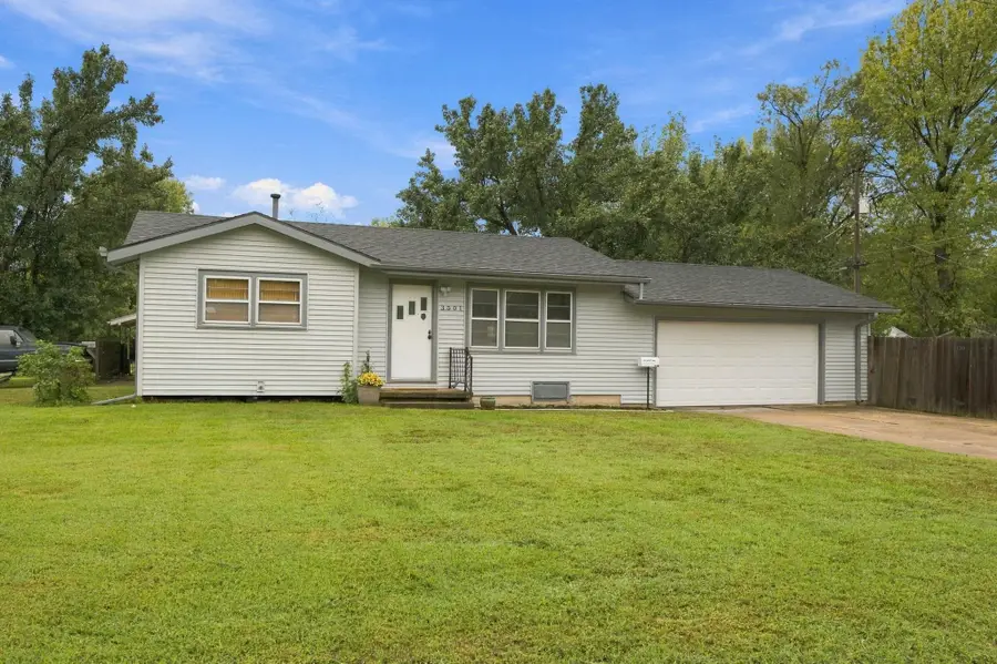 3501 W 17th, Wichita, KS 67203 - #2