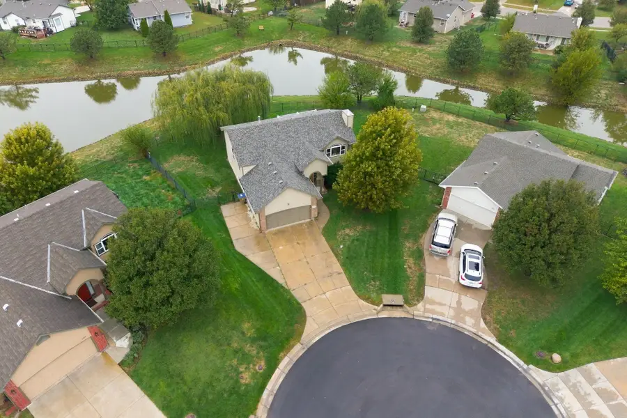 1811 N Black Locust Ct, Andover, KS 67002 - #2